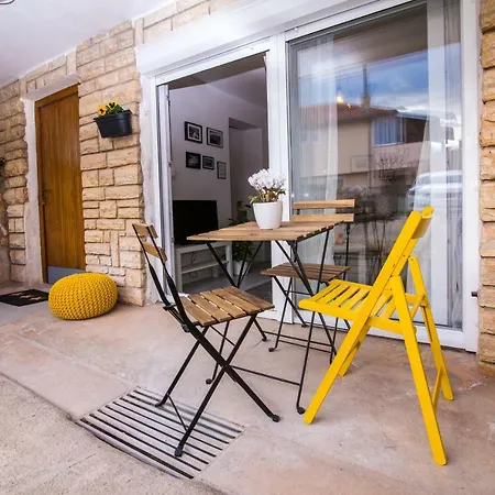 Art Studio Kata Apartment